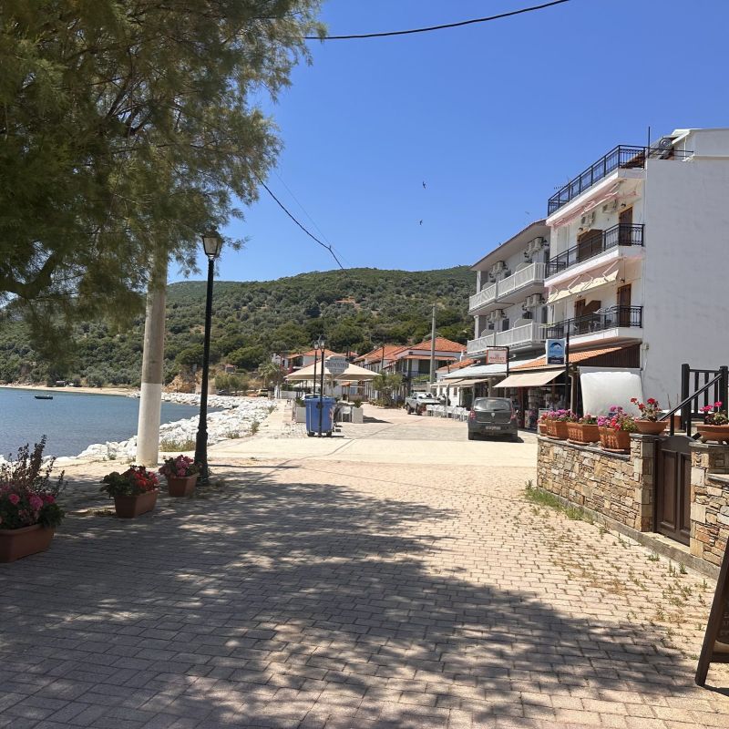 Platanias